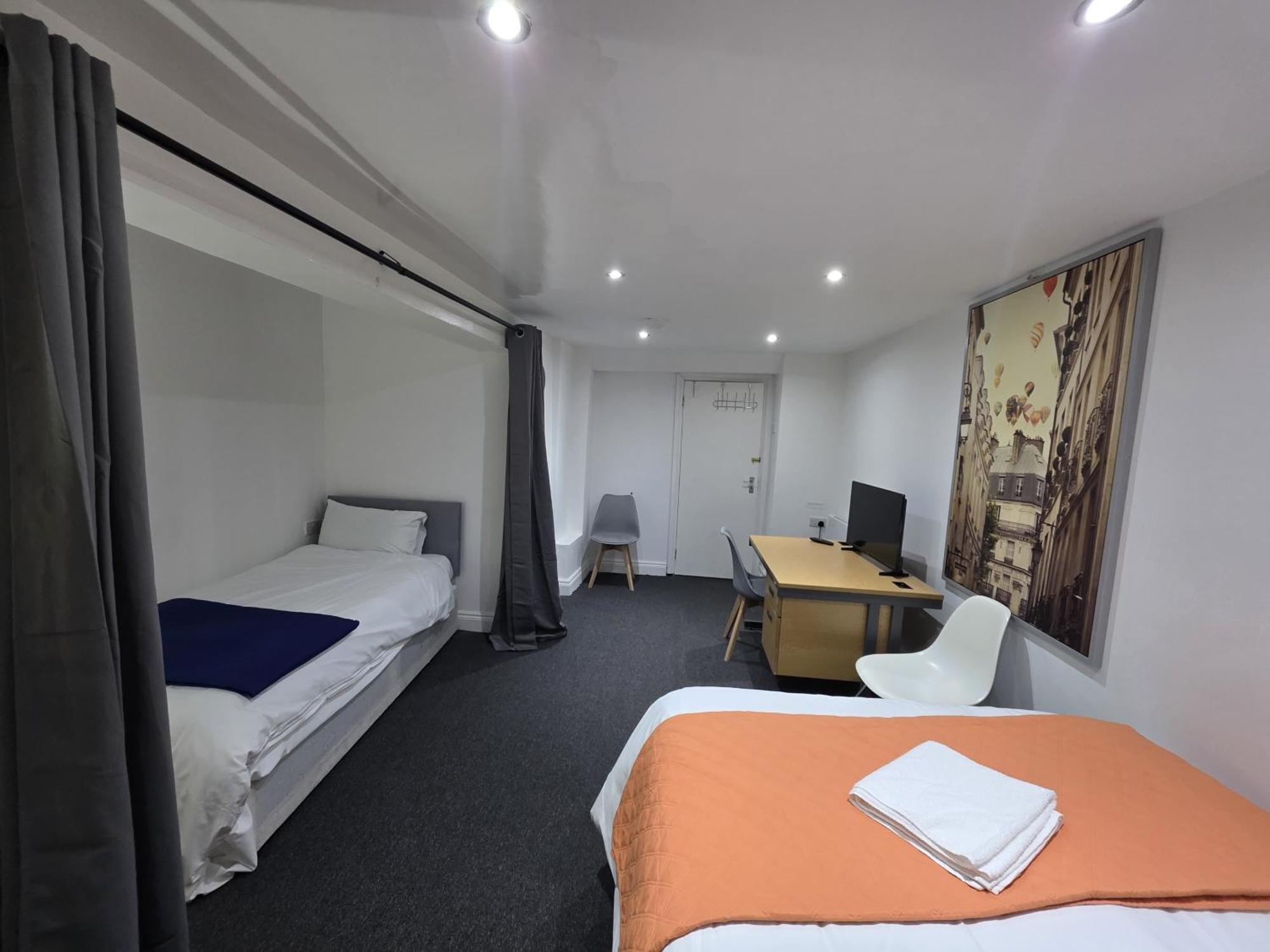 Appartamento Spacious 3-bedroom Near Stratford, 1 Minute From Train Station