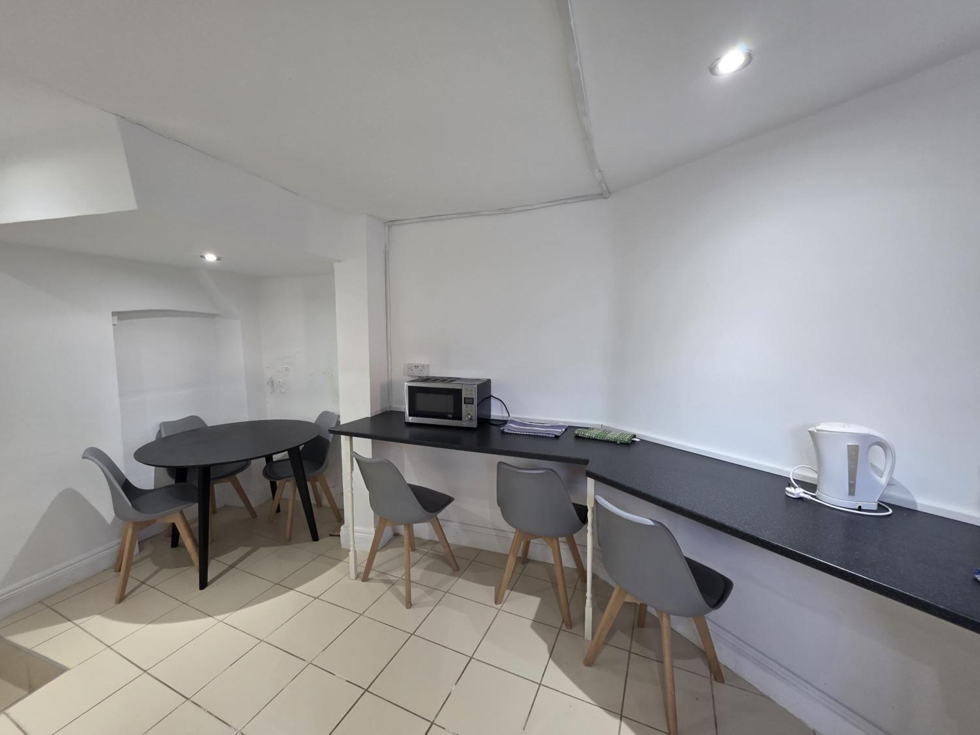 Appartamento Spacious 3-bedroom Near Stratford, 1 Minute From Train Station *