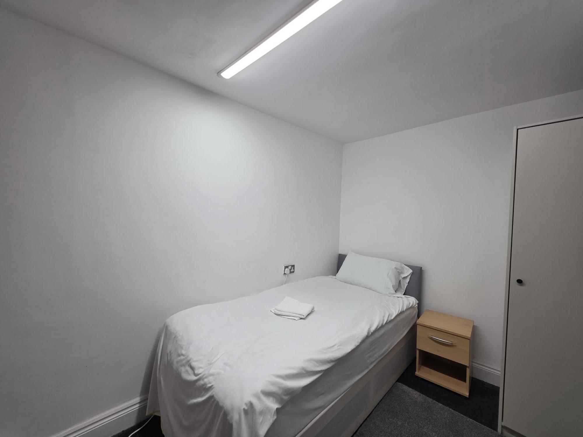 Spacious 3-bedroom Near Stratford, 1 Minute From Train Station Appartamento Londra