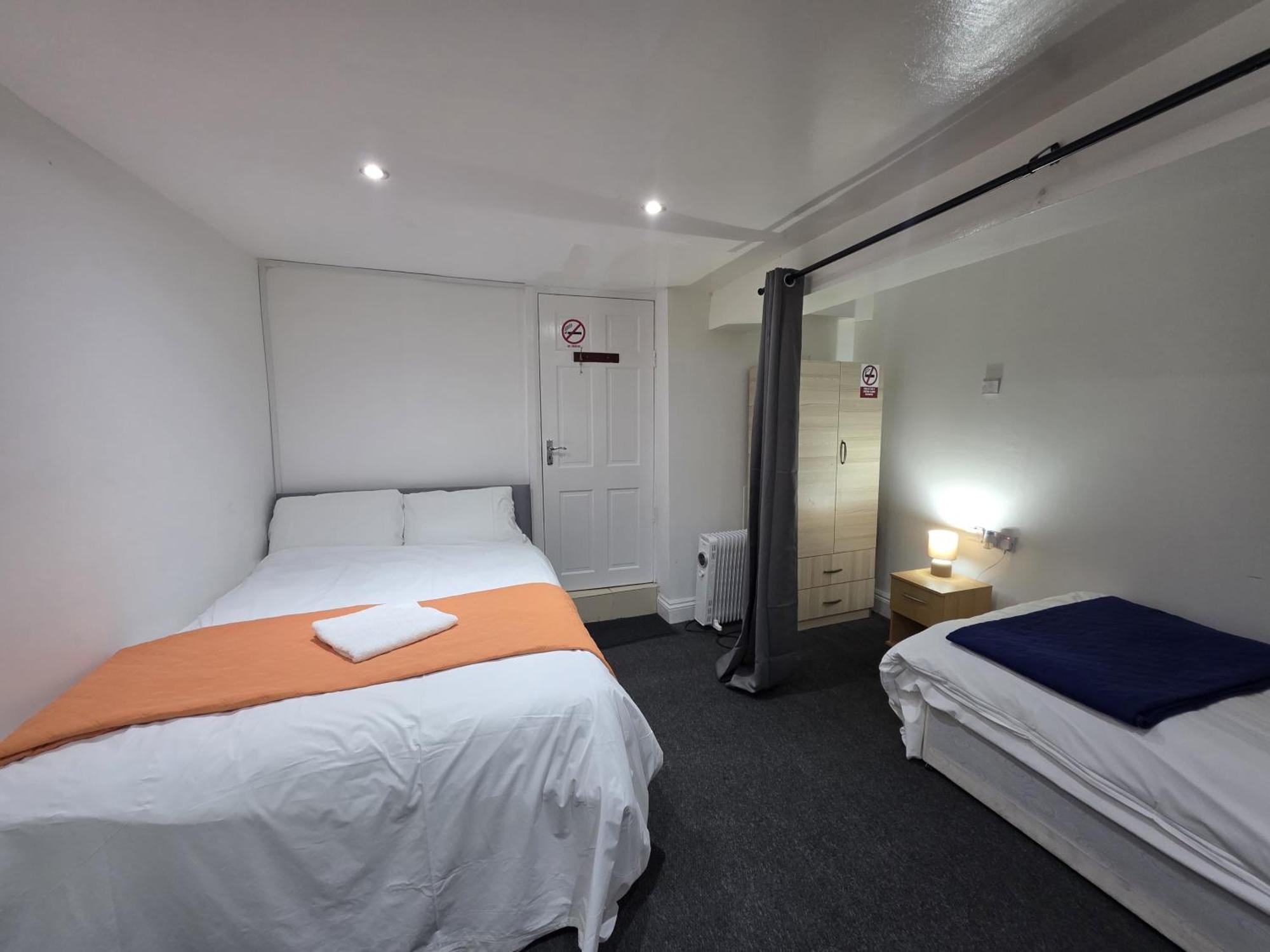 Appartamento Spacious 3-bedroom Near Stratford, 1 Minute From Train Station